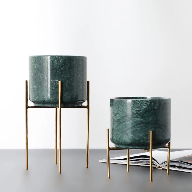 Оптовая продажа Роскошные зеленые свадебные центральные части ручной работы стальная мраморная металлическая ваза для цветов декоративные