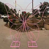 Estante mariposa tipo B rosa de 1.8 metros.
