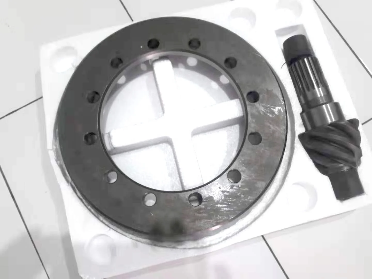 【中古品】MONOKEI X TGR Jane V2 ME（+おまけ付属） Mitsubishi Canter PS125 Differential Crown Wheel & Pinion Gear