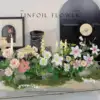 Arreglo floral en papel de aluminio 6