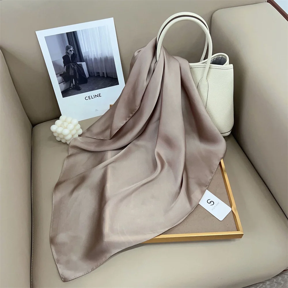 女性用卸売スクエアシルクスカーフ70x70女性50Dサテンスカーフ