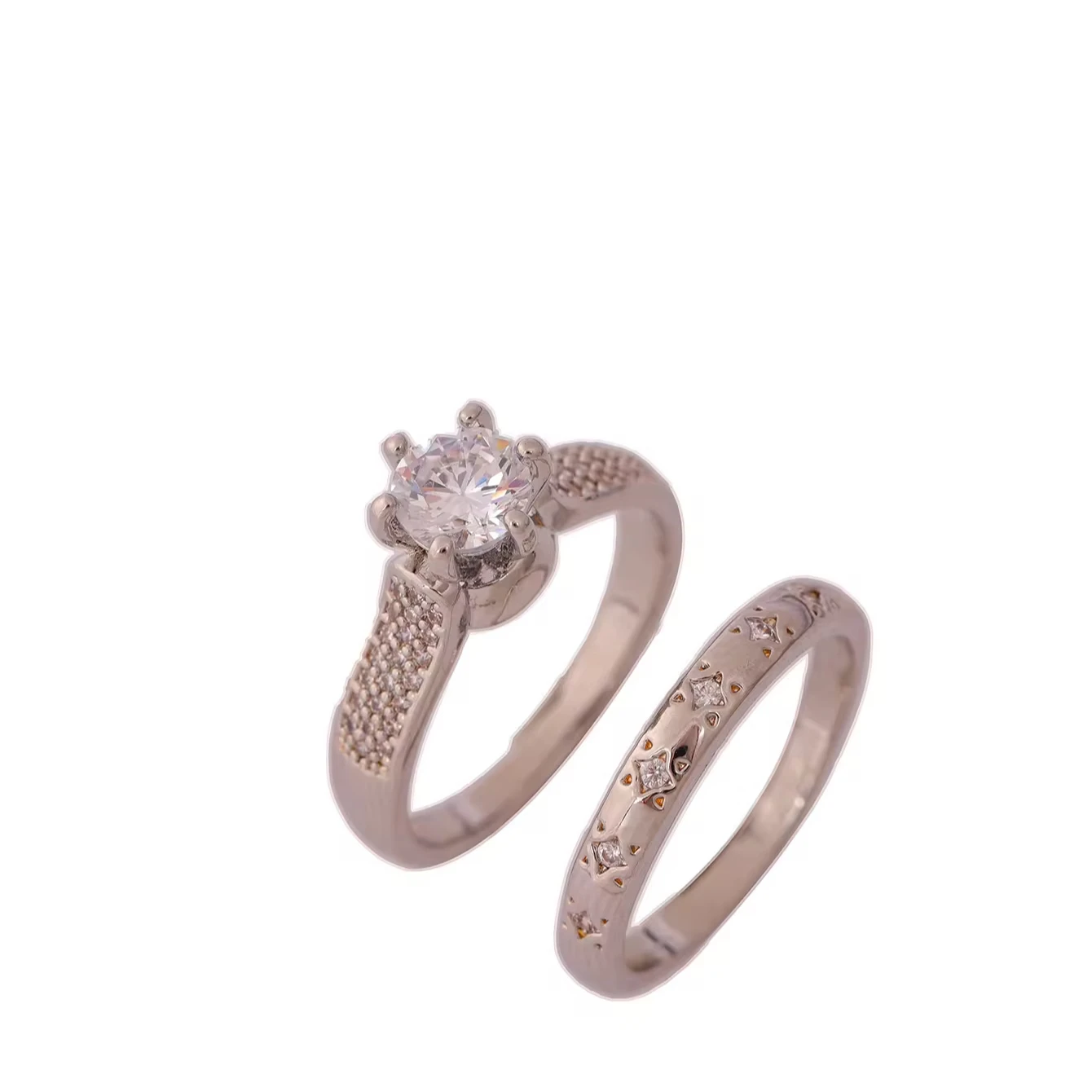 ZF 2024 The Latest Design Couple Ring Female Full Diamond Male Embossed ...