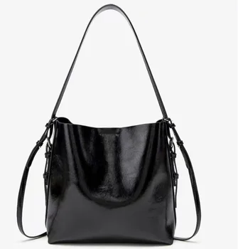 2025 Vintage Women's Cross Body Bucket Bag Black One Shoulder with Double Strap Portable for Autumn Winter Decorated with Chains