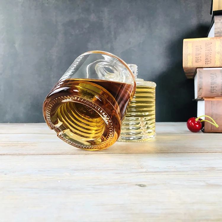 Wholesale Stackable Mini 100ml 150ml 200ml Gin Rum Liquor Glass Bottle
