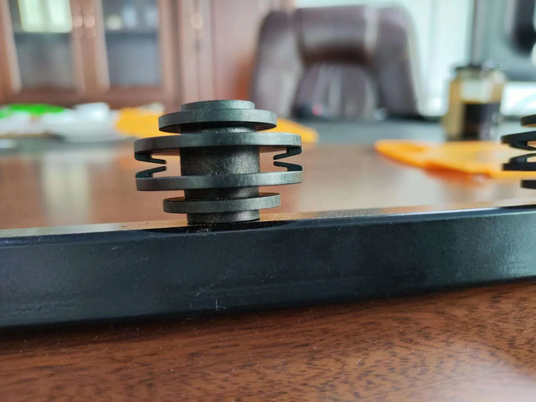 Compression Tensioner Spring for Security Electric Fence, Tensioner and Insulator Integrated