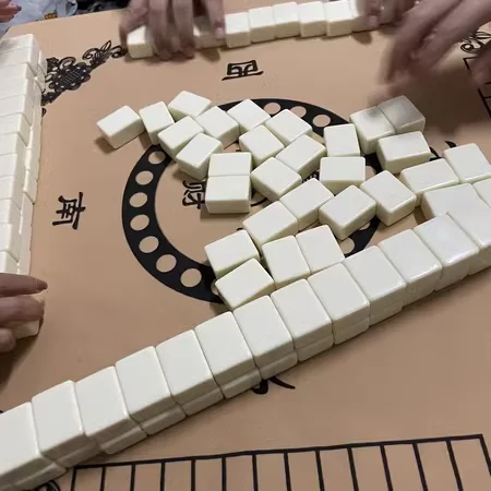 American Mahjong Set Aus Melamin – 166 Spielsteine Mit Tragetasche Für Unterwegs