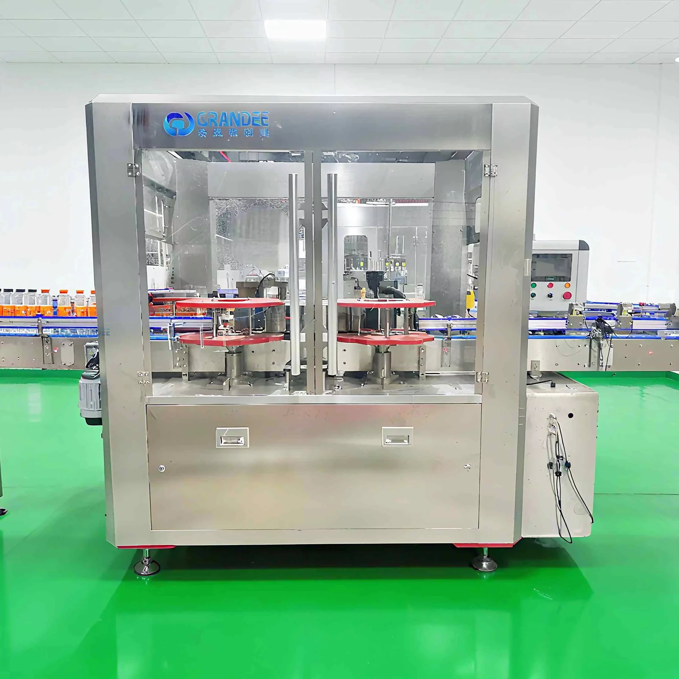 Mesin Pelabelan OPP Botol Air Bulat 500ml Kecepatan Tinggi Otomatis untuk Lini Produksi Pengisian Air