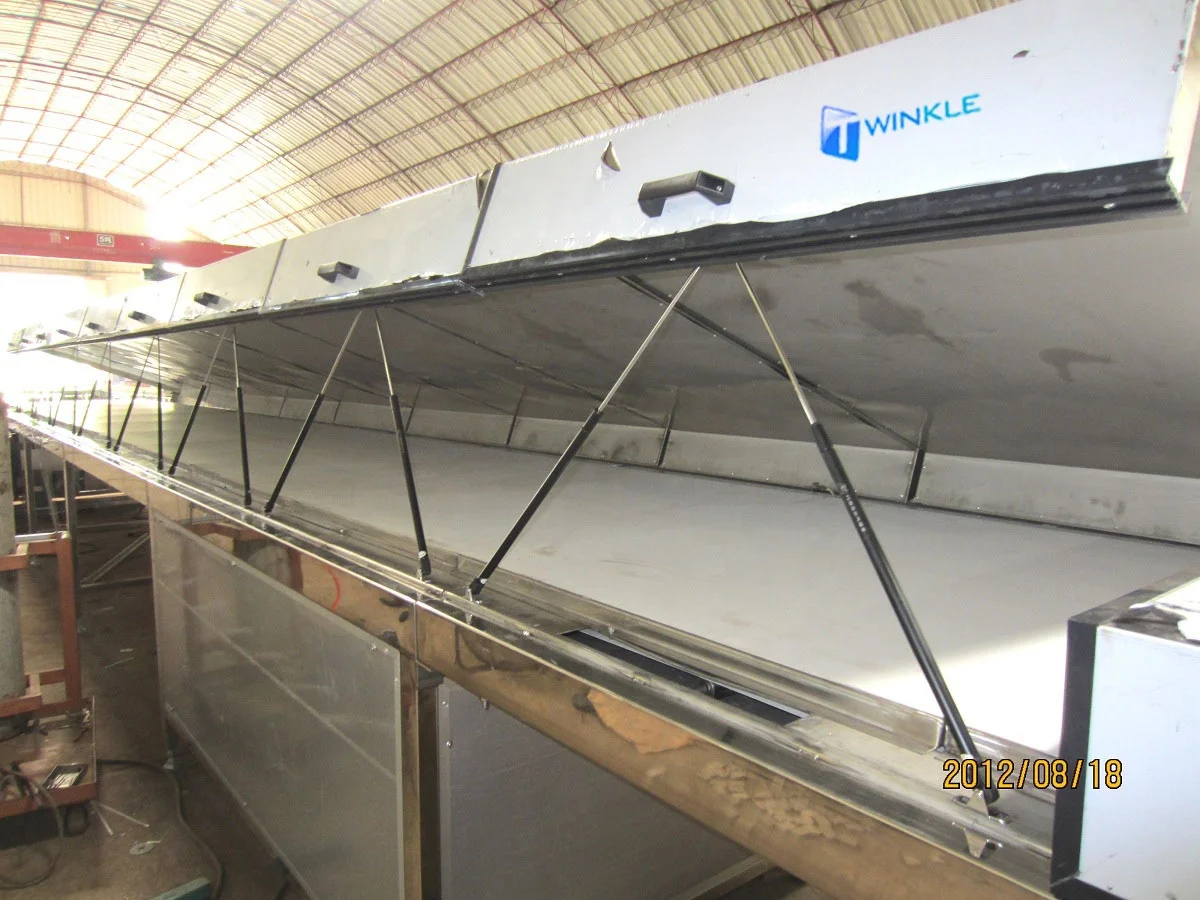 Депонирующая машина для шоколадных чипсов с охлаждающей