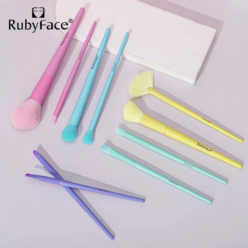 With Factory Price RubyFace Macaron Color Professional Private Label Cosmetic 10pcs Rainbow Makeup Brush Set