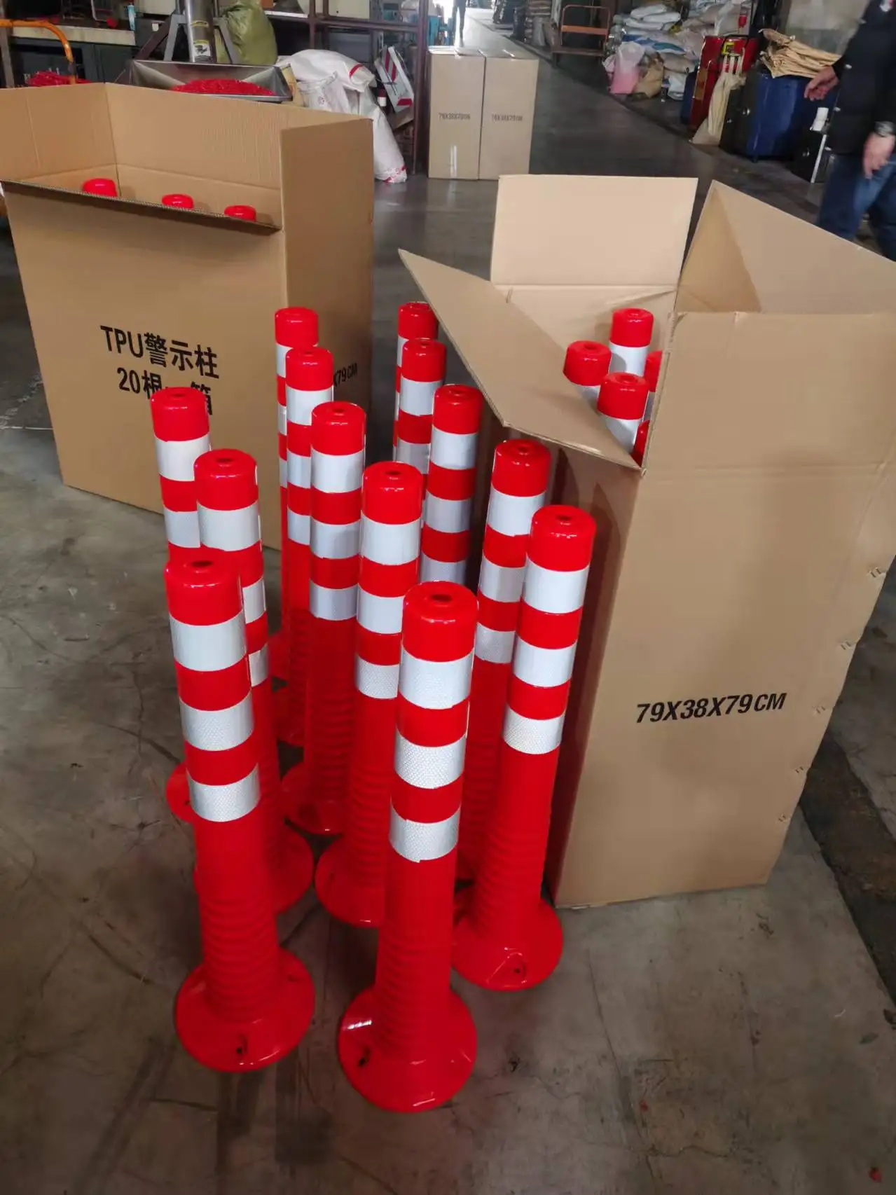 product factory high quality soft reboundable pu pe rubber traffic flexible collapsible warning delineator post tpu delineator bollard-5