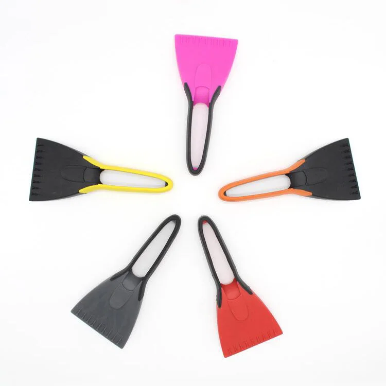 Рекламный пластиковый скребок для снега с резиновой ручкой