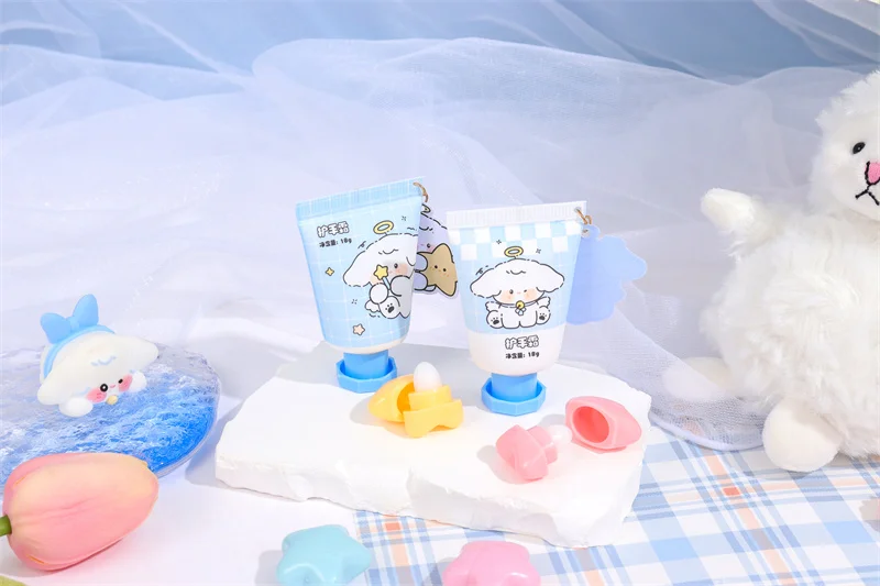 Support Customization Wholesale Moisturizing and Non Greasy NAOMI Hand Cream and Lip Balm Mini Set