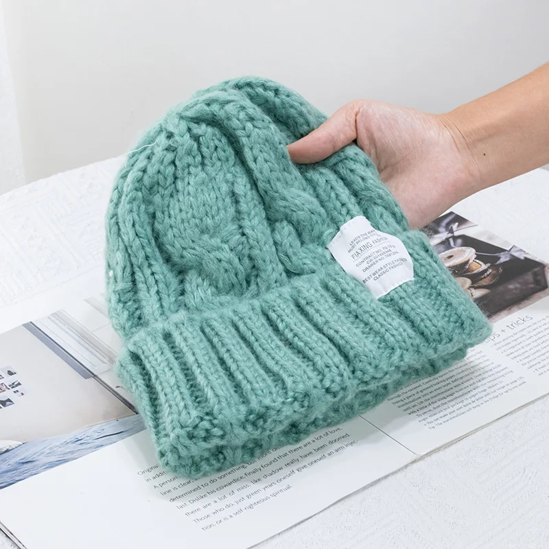 Custom Embroidery Logo Solid Color Warm Winter Beanie Knit Hat