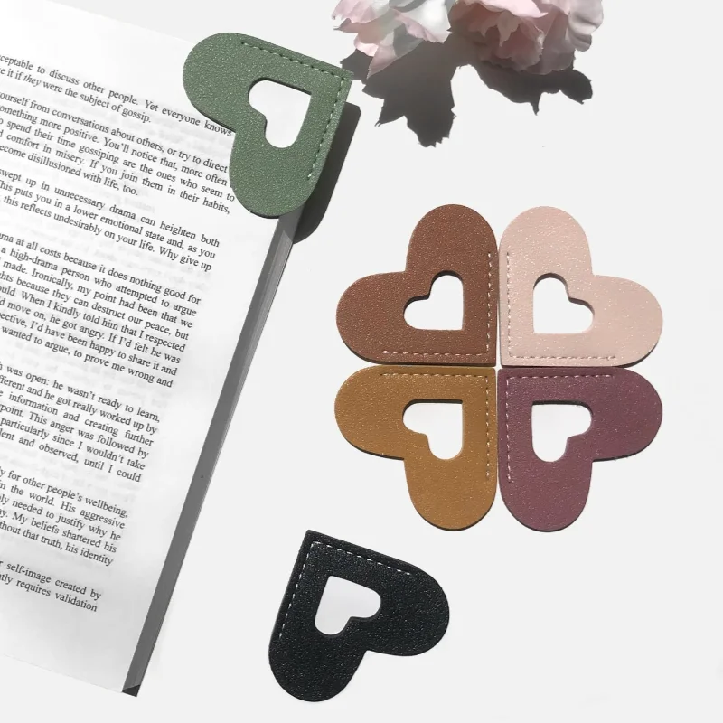 Cute PU Leather Heart Page Corner Bookmark Book Accessories Gifts