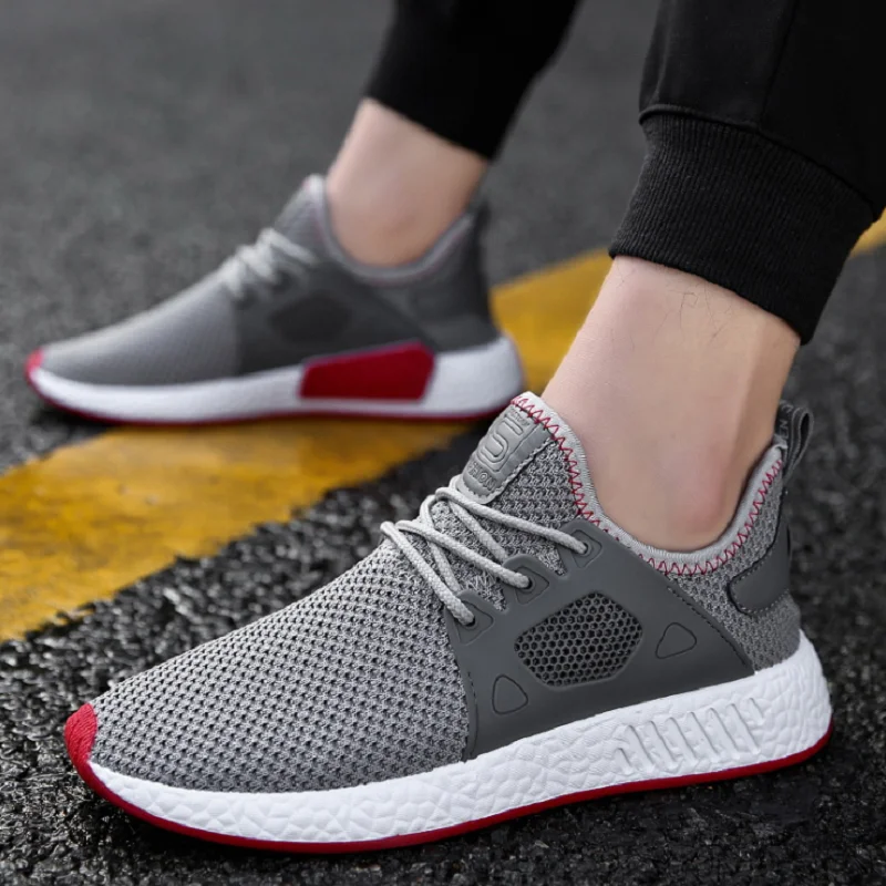 Оптовая продажа новые стильные модные удобные черные мужские повседневные спортивные туфли на шнуровке
