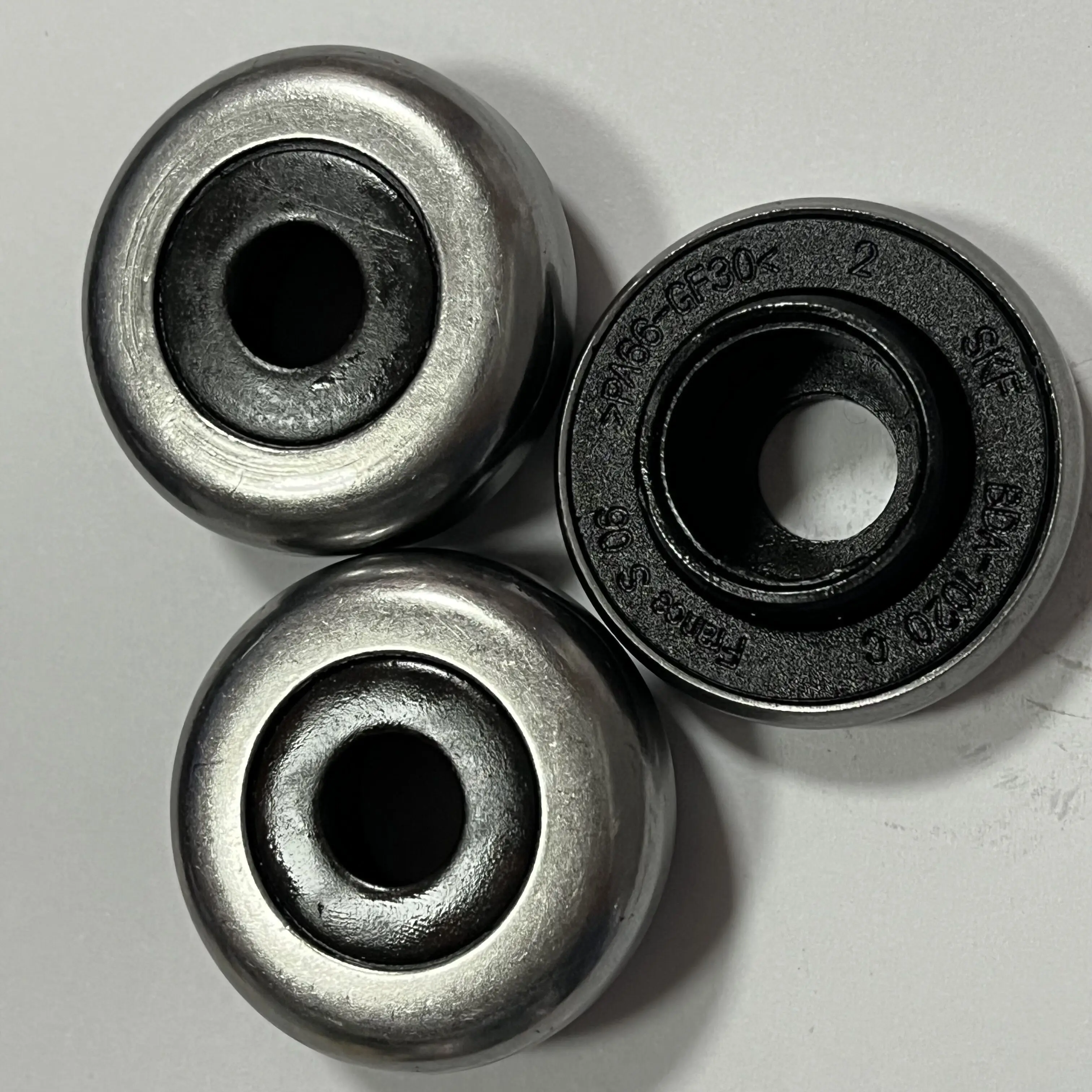 FRONT RUBBER BEARING 48619-06020 4861906020 CAIJUNAUTO Front