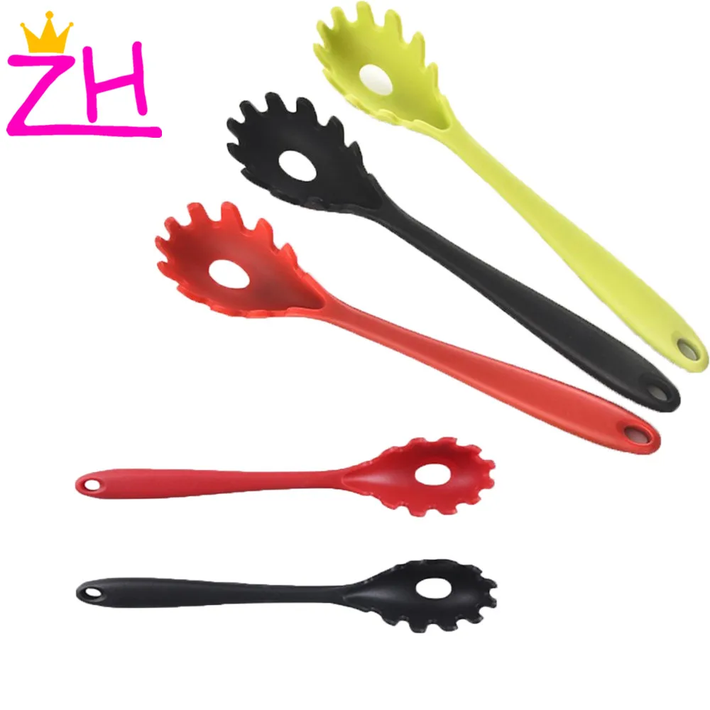 Hot Selling Silicone Pasta Spoons Noodle Claw Kitchen Gadgets