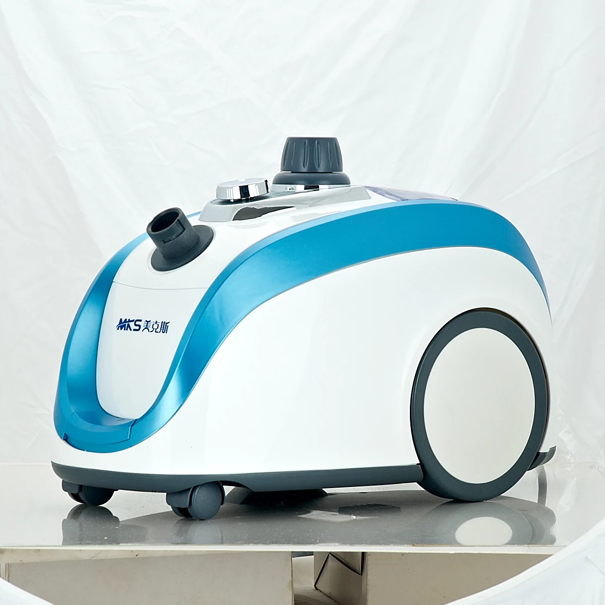 高品質1500W業務用衣類スチーマー、フットオン/オフスイッチ、4段階 