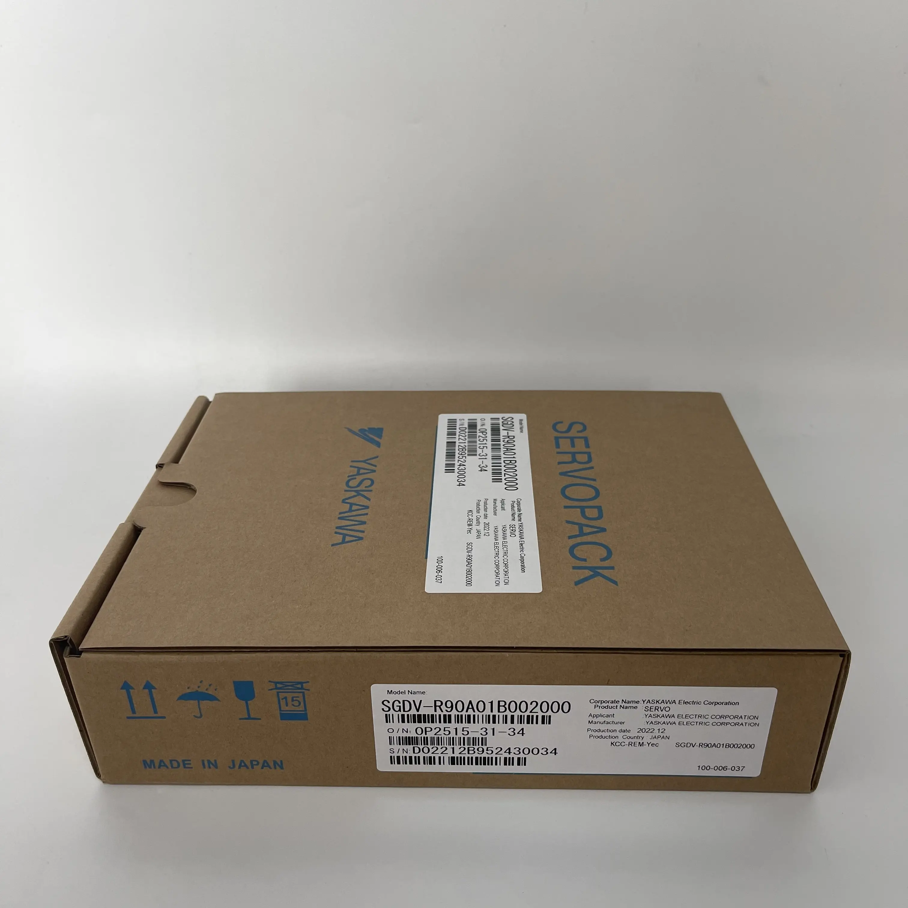 YASKAWA Servo Drive SGDV-R90A01B002000