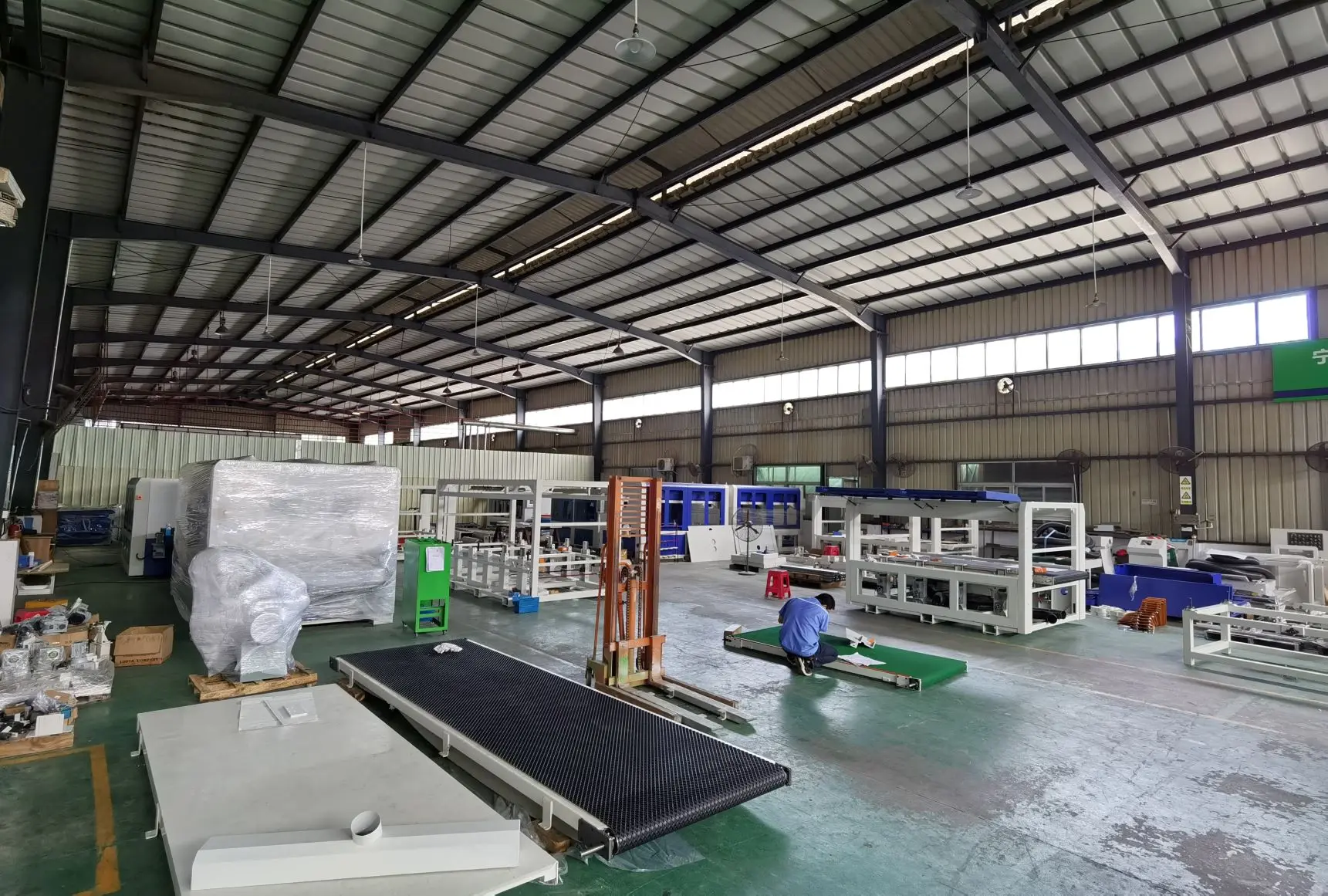 Foshan Yowing Machinery Co., Ltd. 1