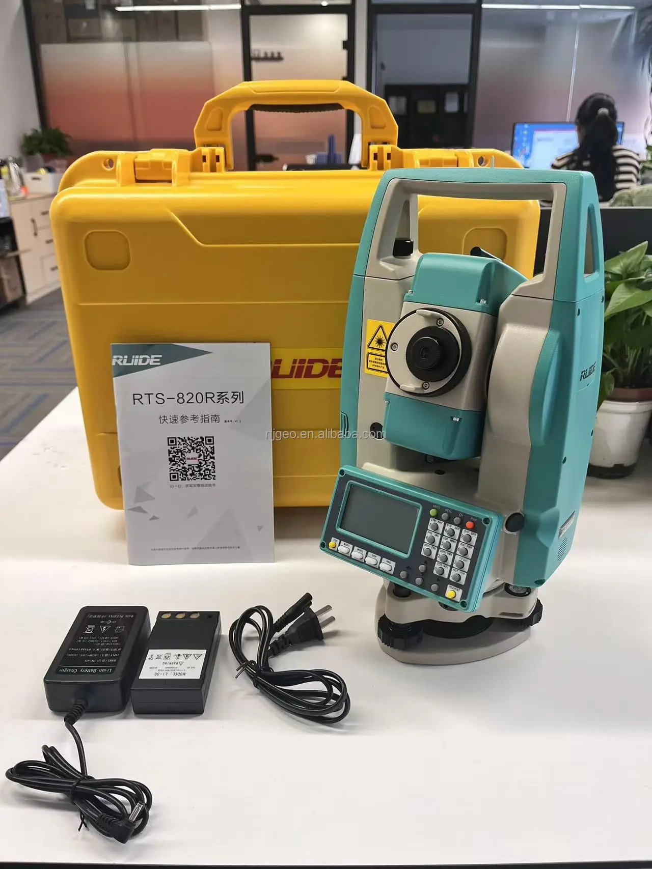 Ruide RTS-822R10 RQS Total Station Professional Land Surveying ...
