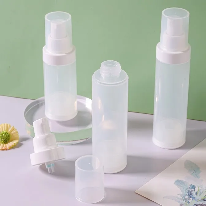 Plastic Airless Bottle With Pump and PP Cap