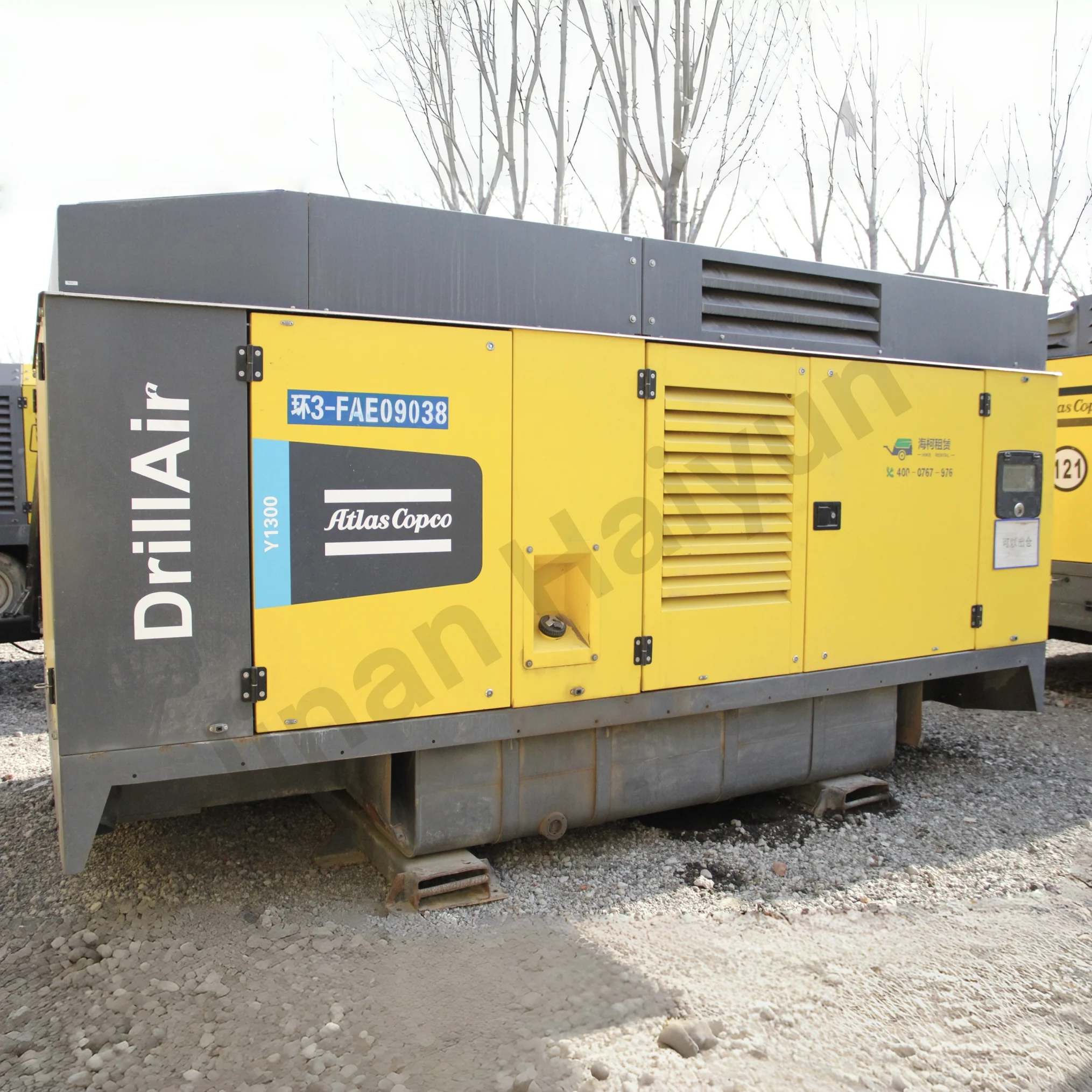 2024 Original Imported Engine Atlas Copco High Pressure 1165CFM 35 Bar Mobile Cummins 410 KW Mining Use Air Compressor Price