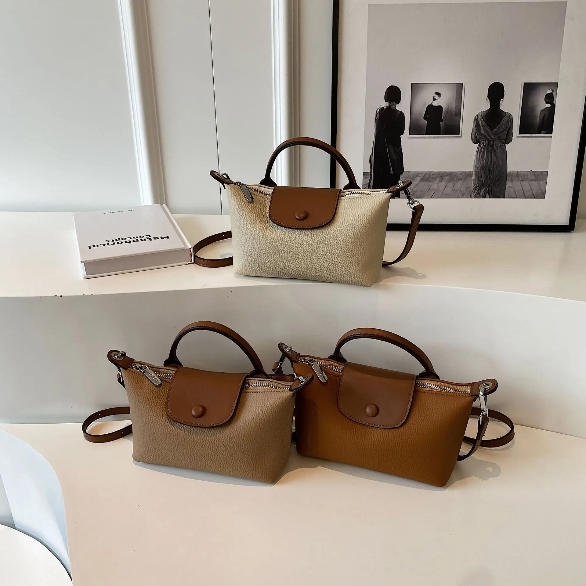 Newly Arrived Designer Short Handle Bag Waterproof Nylon Dumpling Bag Commuter Crossbody Bag for Women