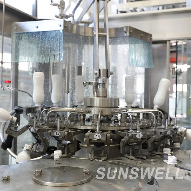 2025 Newest Aseptic Laban Cold Milk Filling Machine for Dairy Products Energy Drink 3 in 1 Rinsing Filling Capping Machine