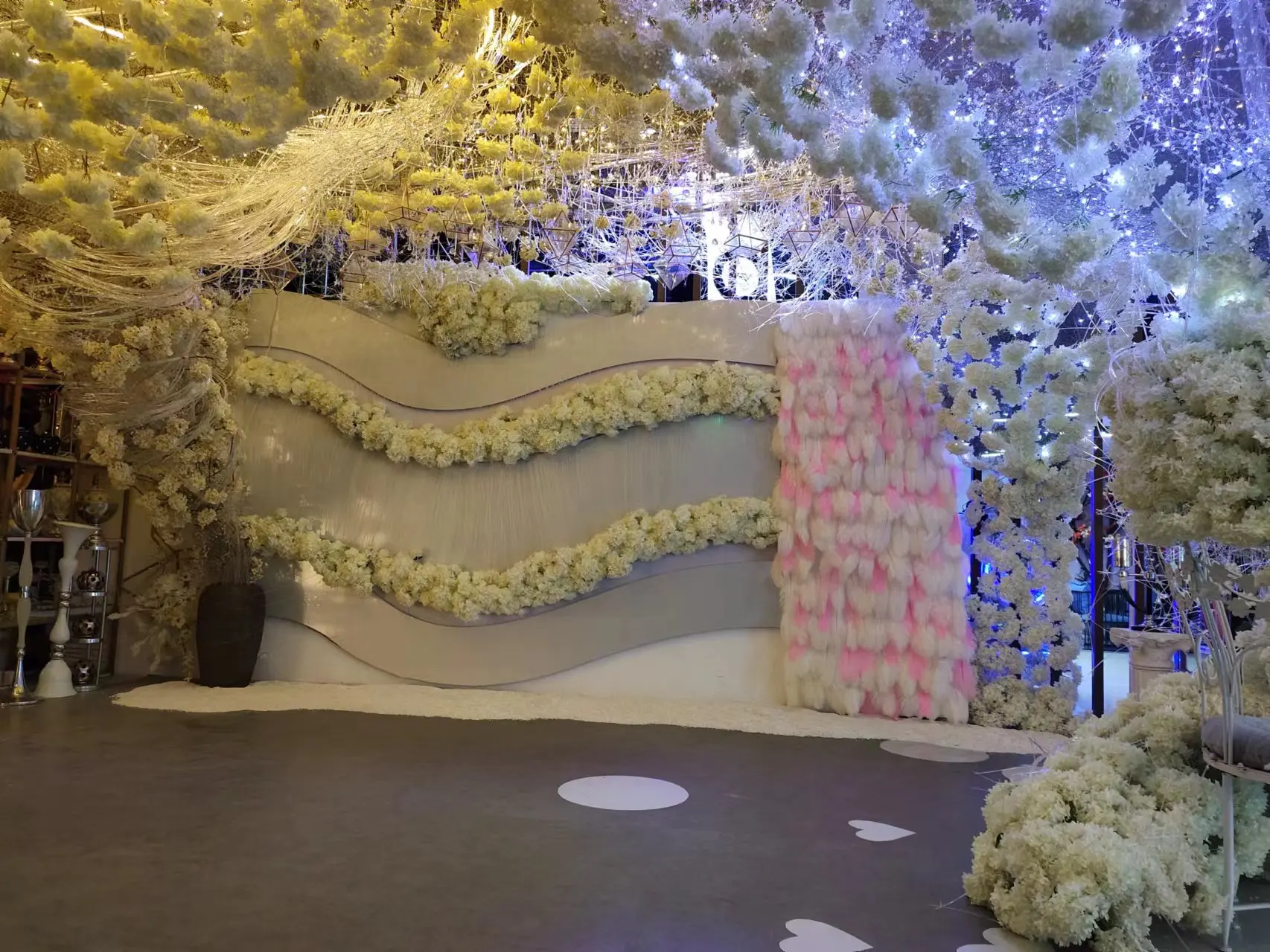 Anhui Wedding Arts & Crafts Co., Ltd. 2