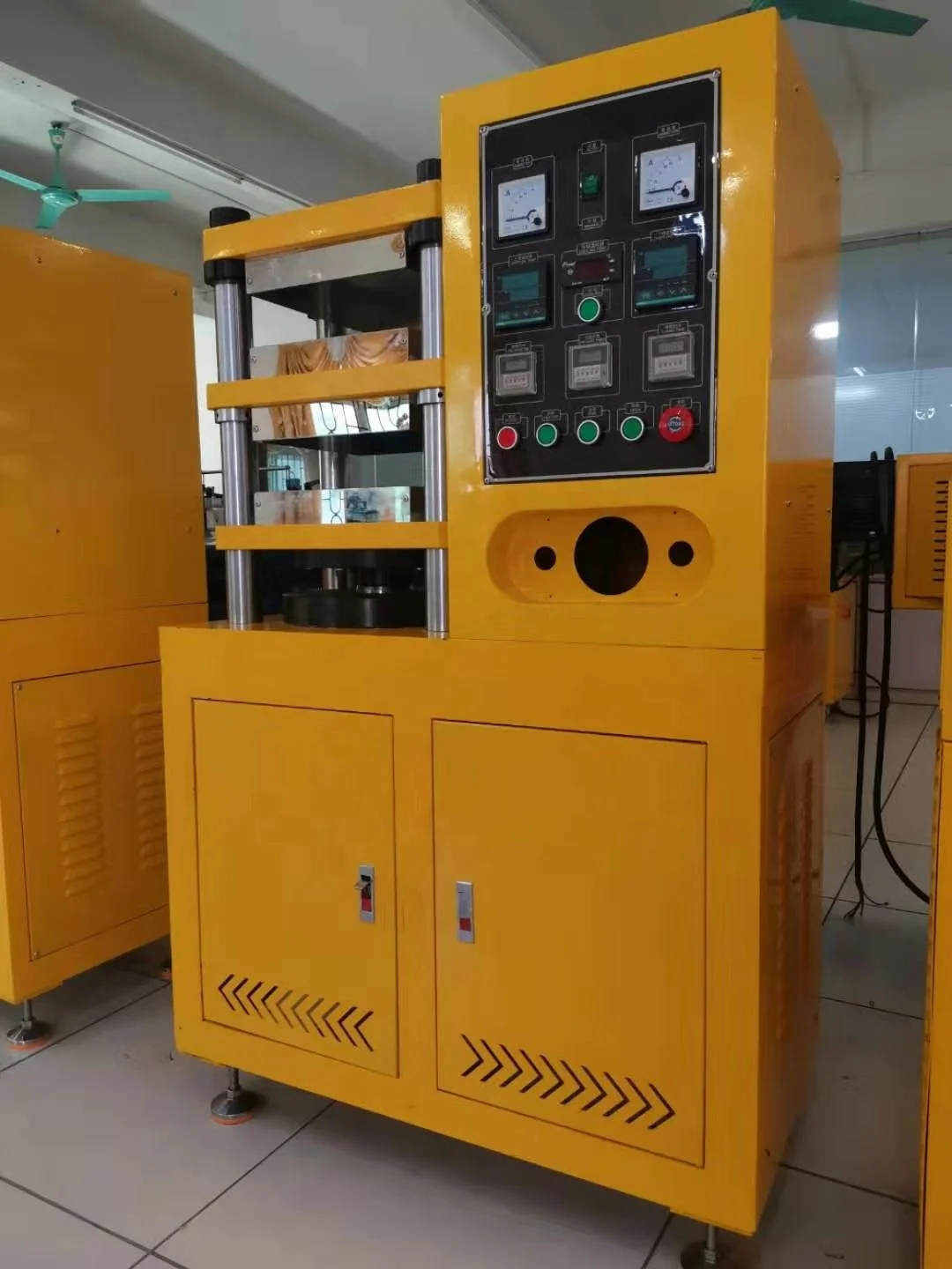 Factory Price Sales Lab Rubber Compression Molding Machine