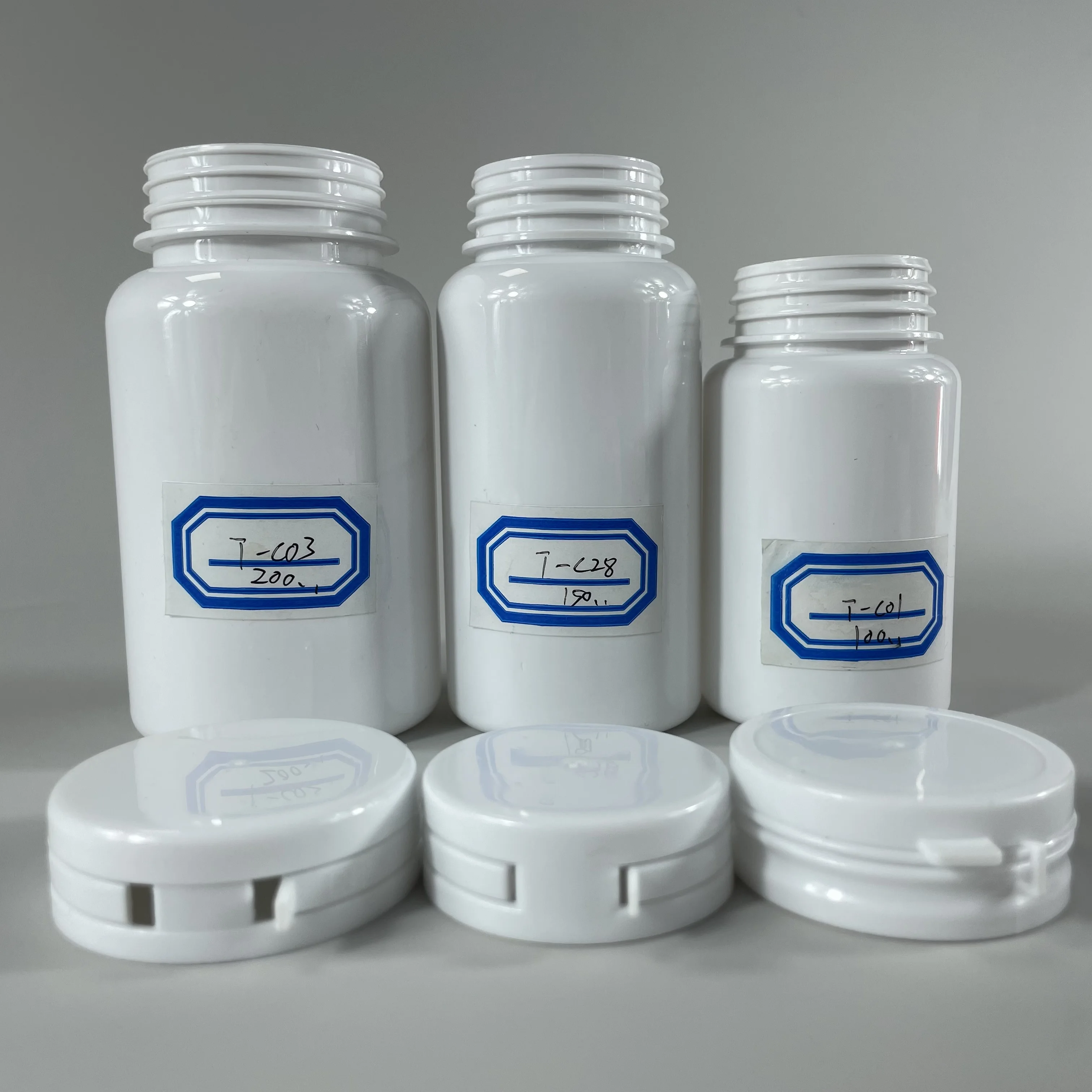 Empty  100ml 150ml 200ml Chewing Gum Packaging Gummy Vitamin Supplement Medicine Capsule Pill Bottle