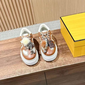 New Designer Sport Trainer White Leather Upper High Quality Rubber for Multi Purpose Use