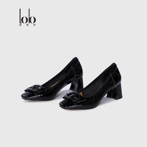 Women's High-End Bridal Shoes Pumps Fashion Buckle Slip-On Soft Square Heel Natural Leather Winter Wholesale From Factory
