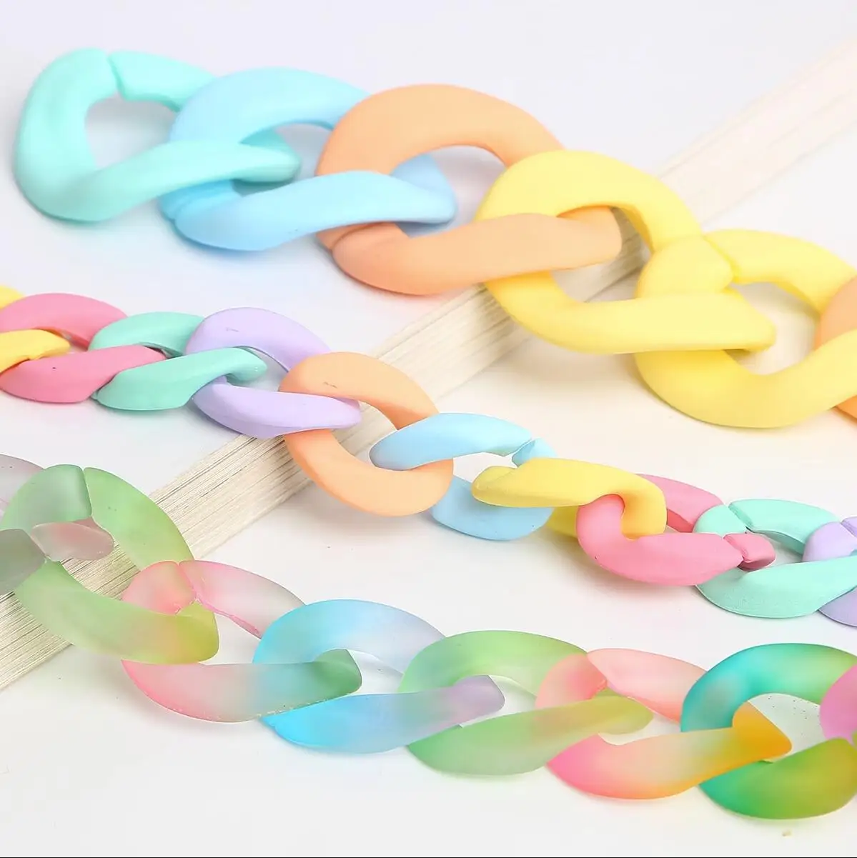 Pastel plastic chin necklace Cute Plastic Chain in 6mm | Kawaii