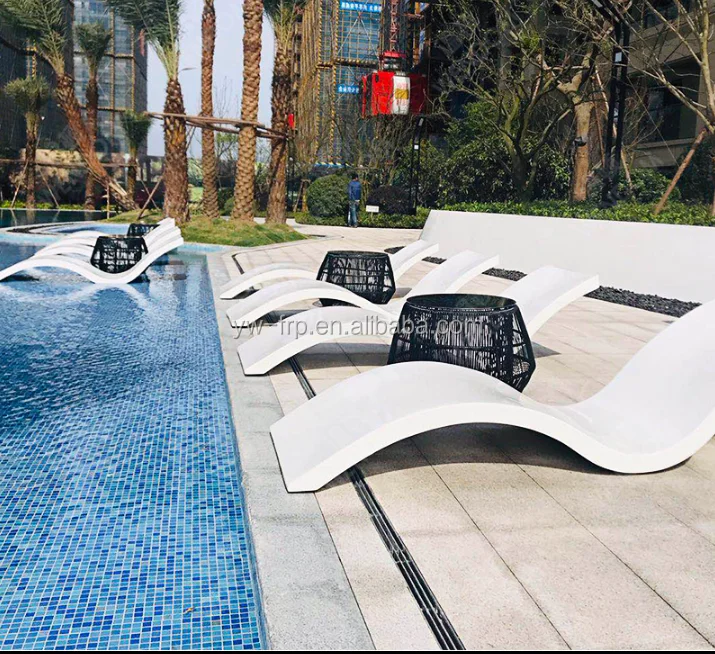 Modern Outdoor Fiberglass Chaise Lounge Bed for Poolside Garden