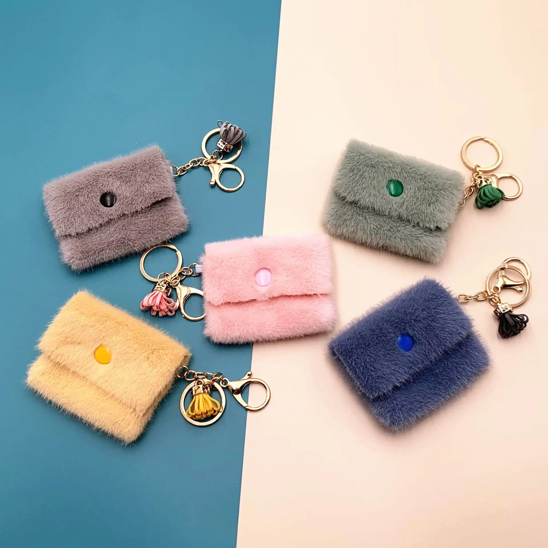 Mini Coin Purse Key Chain in 2023  Mini coin purse, Cute mini bags, Wallet  pouch