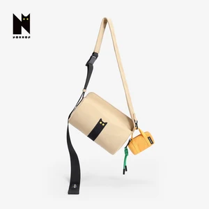 NOXXON Luxury Niche Khaki Cat Flash Underarm Bag Fashionable Autumn Lightweight Single Shoulder Crossbody Commuting Bag