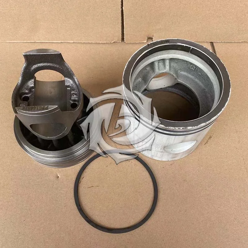 Pistons for Detroit V92 Engines - High Quality & Reliable