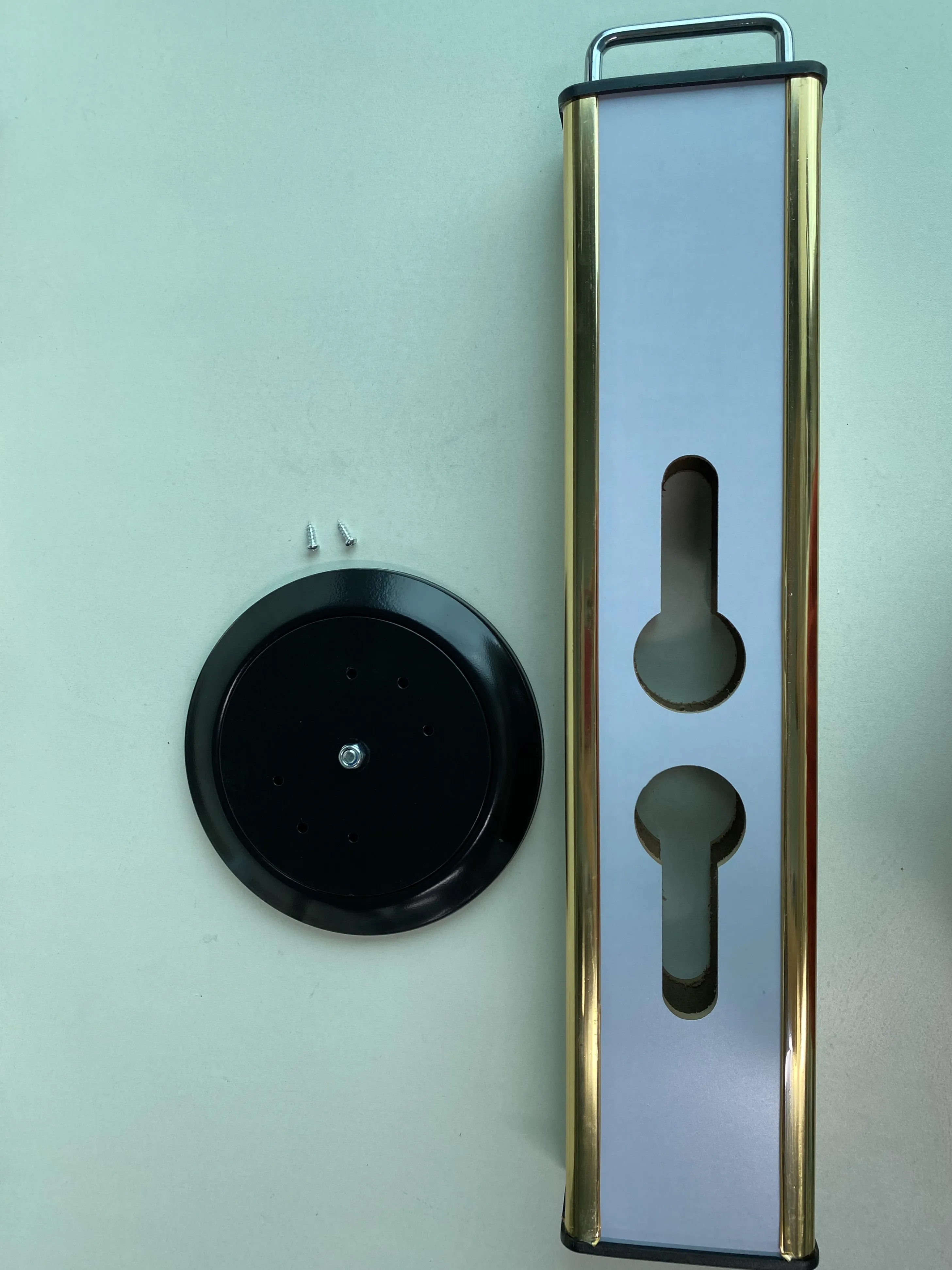 Rotating Smart Lock Display Stand for Exhibition Hall with Fingerprint Locks Compatibility