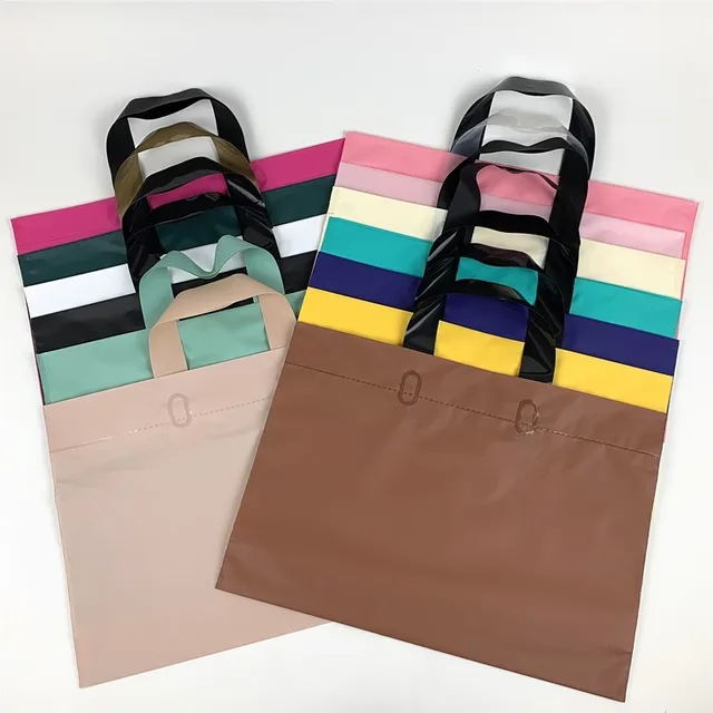 Chen Han Factory Frosted PET Plastic Tote Bags Thickened Wholesale Shopping Bags for Fashion Clothing Store Packaging