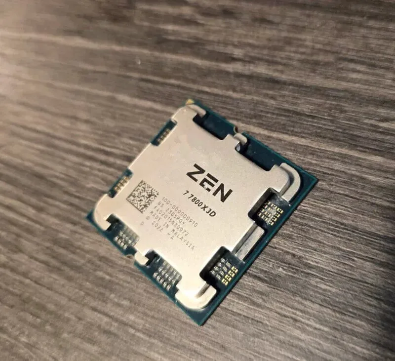 【新品未使用】AMD Ryzen 7 7800X 3D CPU AMD Ryzen 7 7800X 3D - Gold One Computer