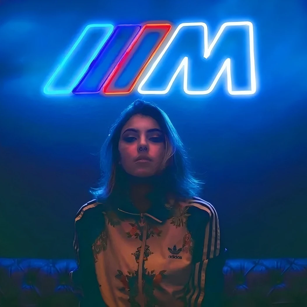 BMW ネオンサイン LED Mシリーズ イルミネーション おしゃれ 装飾 Bmw neon sign - Etsy 日本