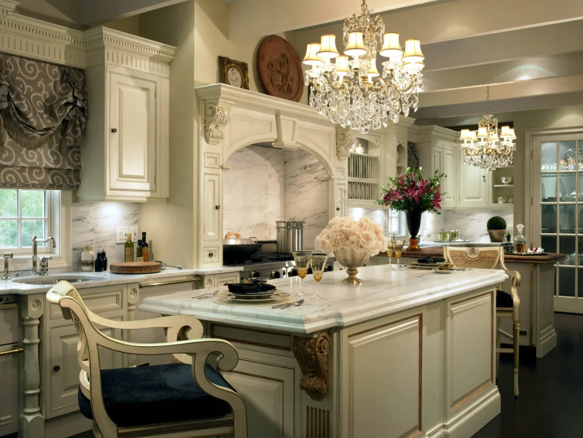 Luxury Clive Christian Style Kitchen With Solid Wood White Cabinets  Customized Kitchen Cabinet, image size:1143x858
