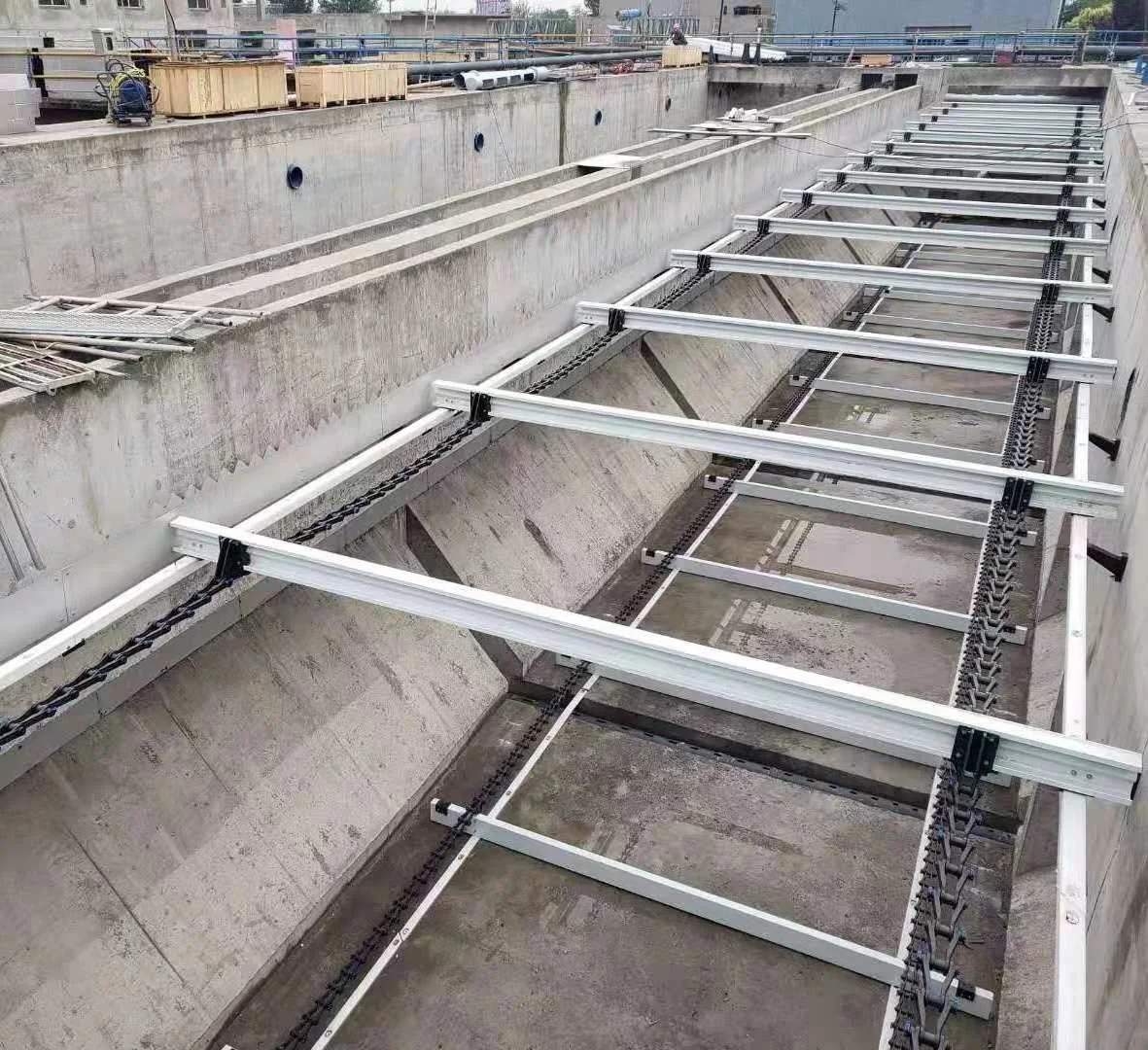 Rectangular Pool Sludge Scraper Sludge Scraper for Primary Sedimentation tank