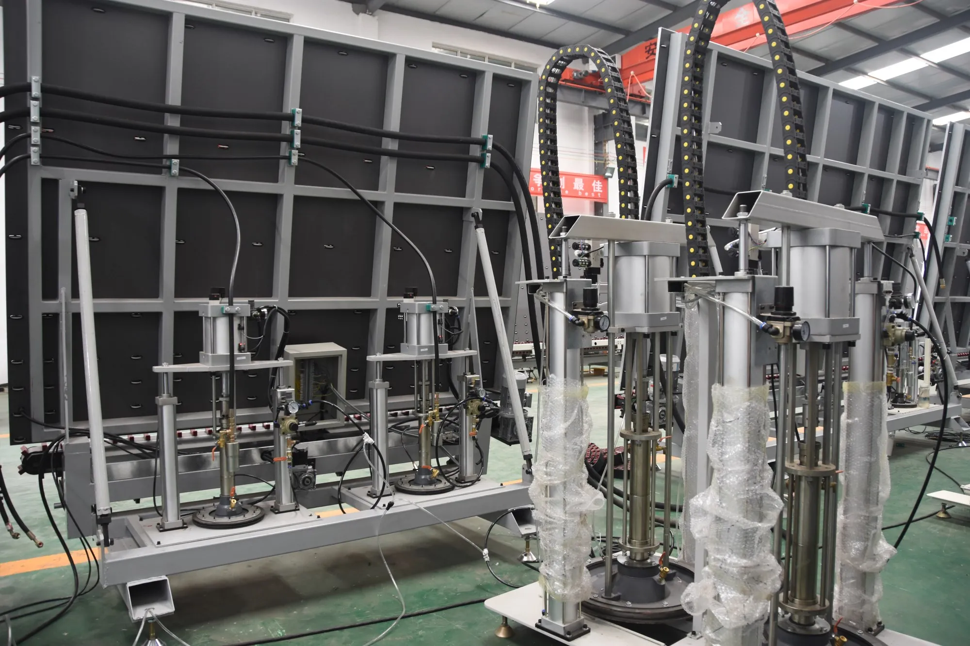 Full Automatic Insulating Glass Production Line Silicon Sealing Machine for Manufacturing Plant Glass Coating Equipment