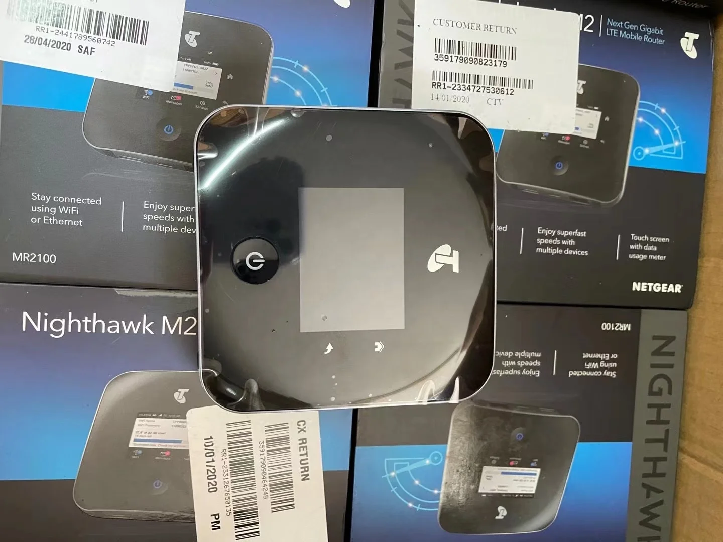 NETGEAR MR2100 モバイルWifiルーター MR2100 | Mobile Router | Mobiles Breitband | Home | NETGEAR