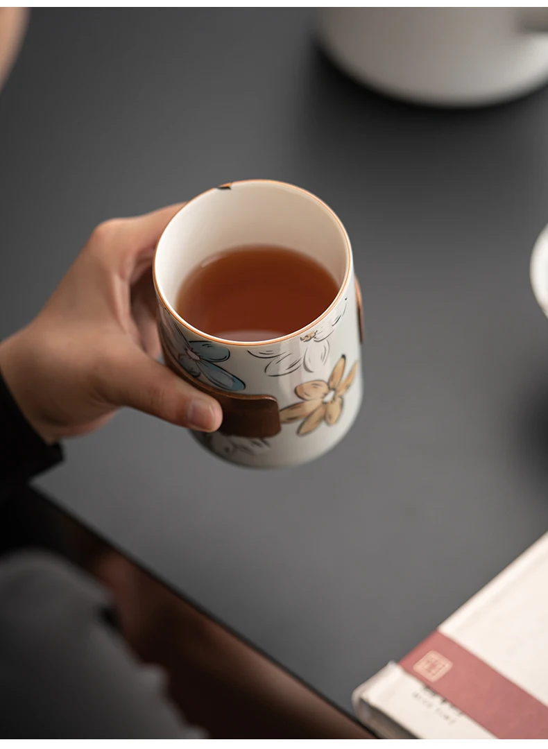 Japanese-Style Large Ceramic Cherry Blossom Water Cup Porcelain Espresso and Coke Cup for Office or Home for Tea and Table Use