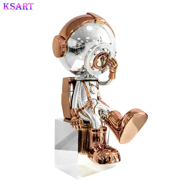 Manufacturer of high-quality 3D design art Deco toys custom resin crafts/ Chrome figurines decoration Manufacturer.