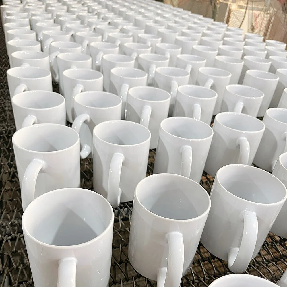 升华空白11盎司白色粗陶陶瓷咖啡杯，定制印刷简约设计| Alibaba.com